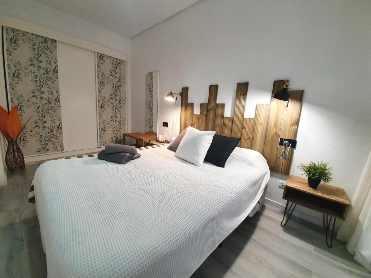 Apartamentos Alamos Malaga Zewnętrze zdjęcie