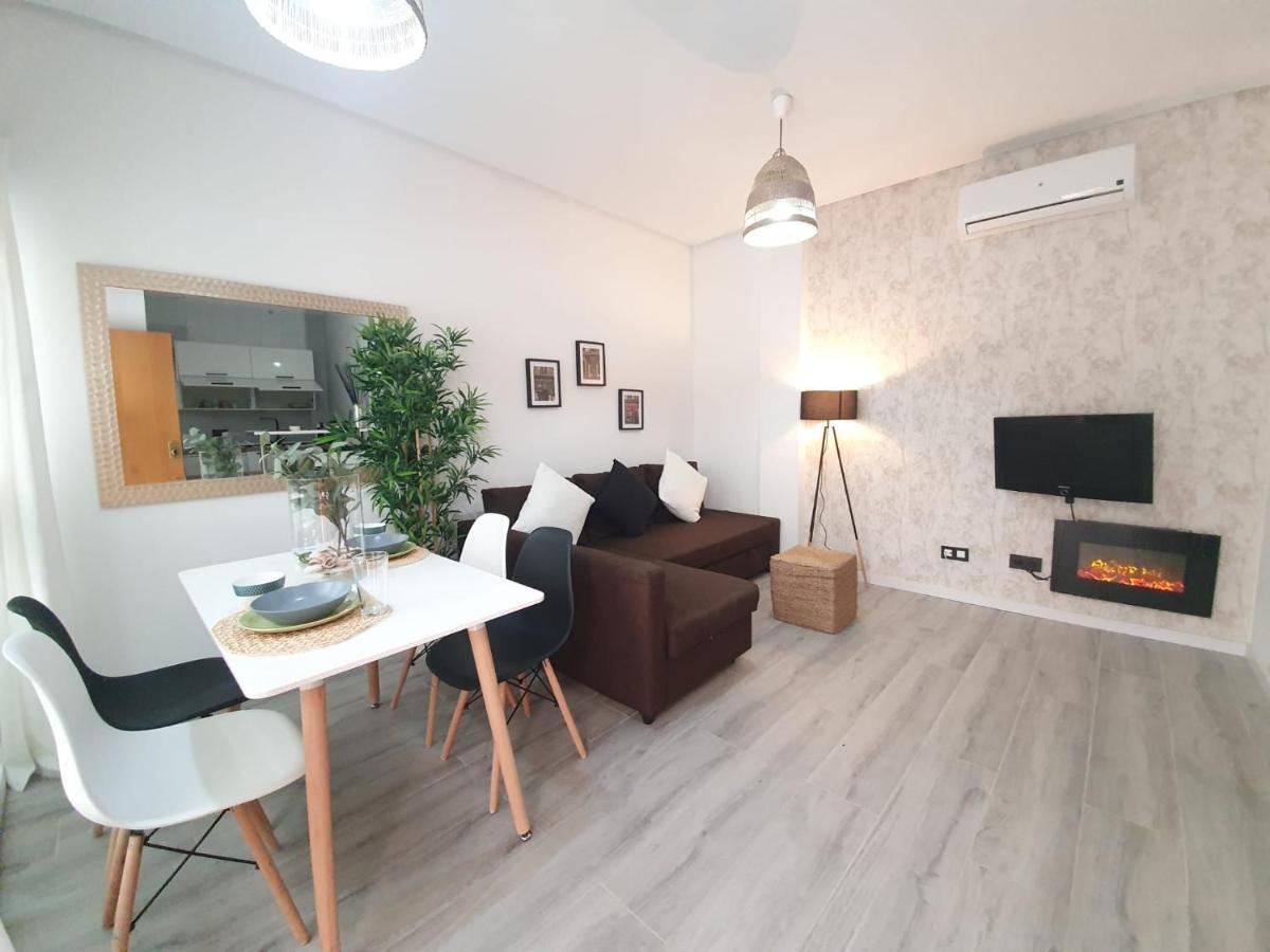 Apartamentos Alamos Malaga Zewnętrze zdjęcie